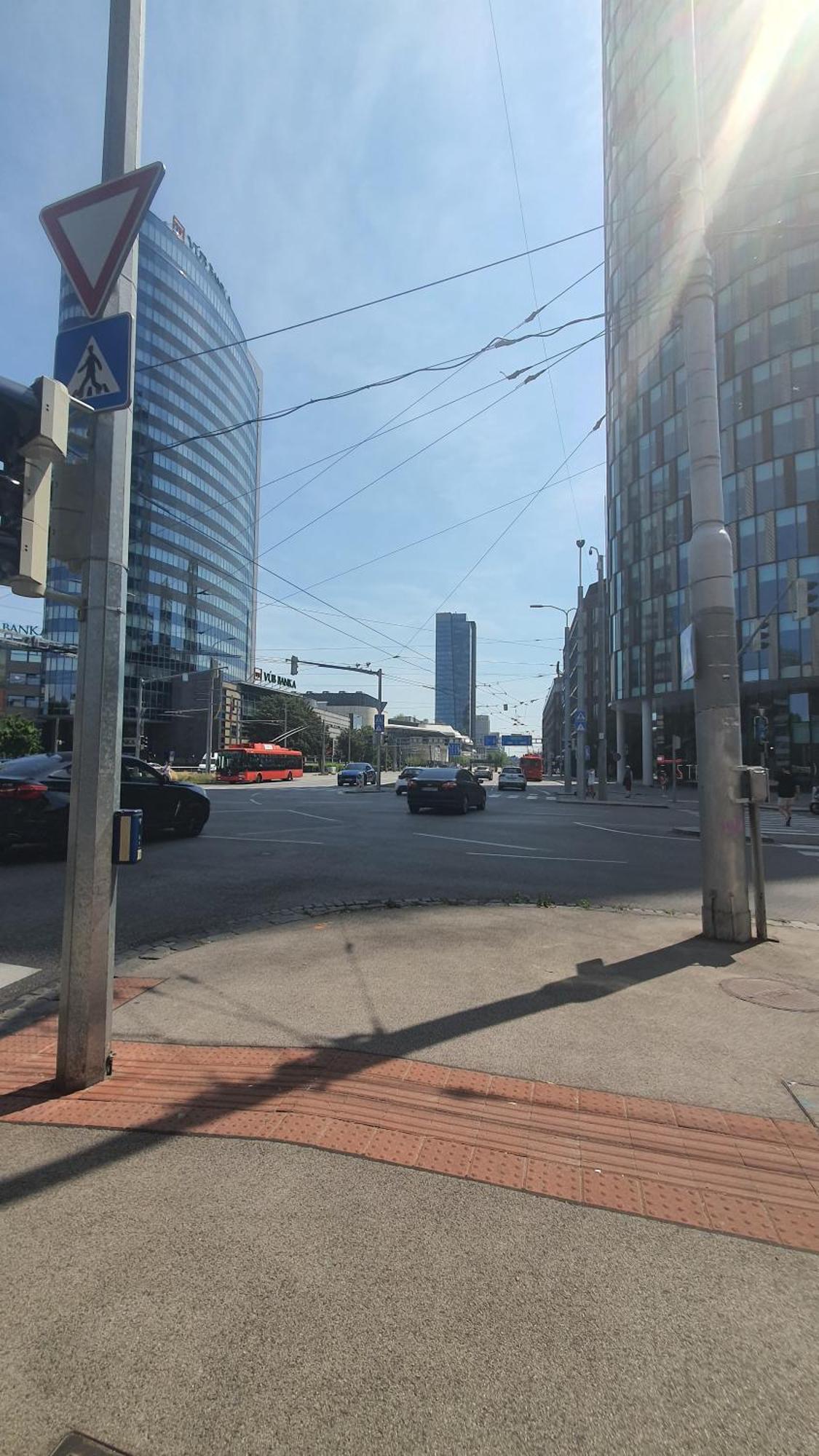 Mlynske Nivy 6, Ba Appartement Bratislava Buitenkant foto